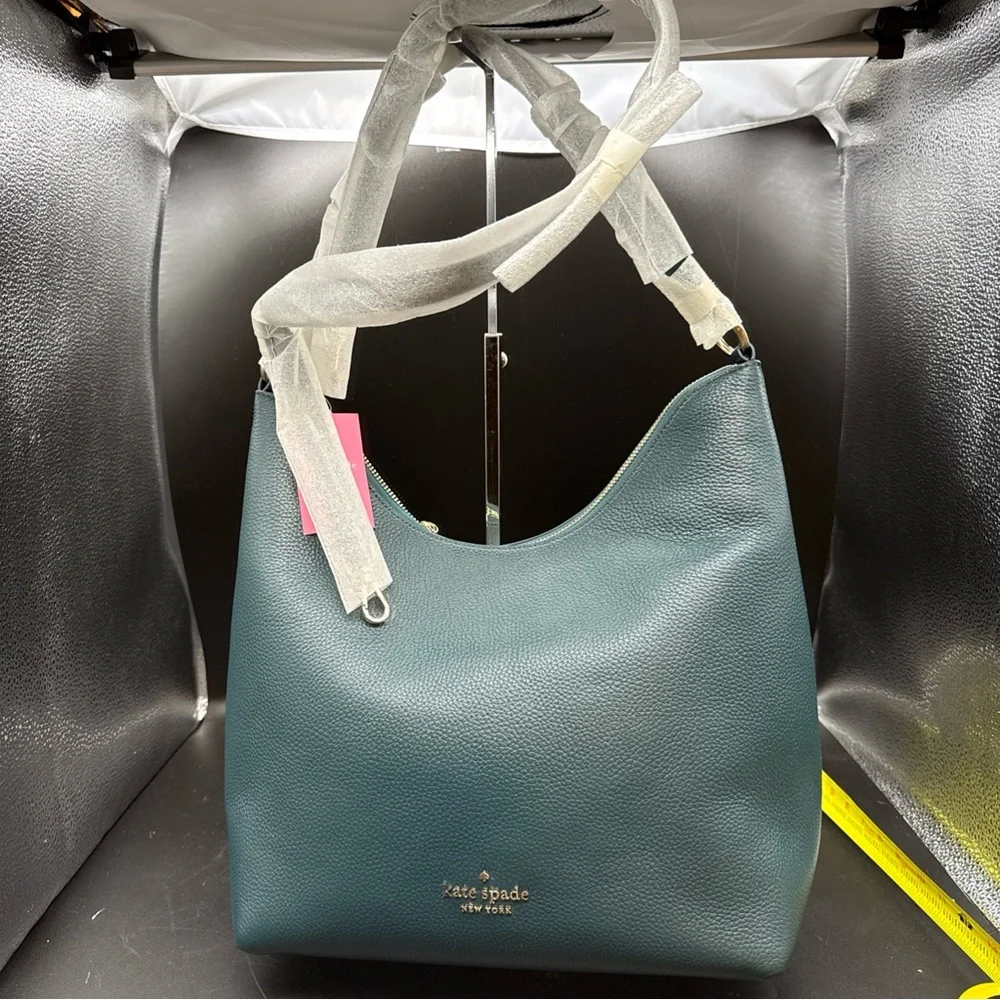 Kate Spade New York Zippy Shoulder Bag Pebbled Leather Purse. New With Tags - Picture 1 of 10
